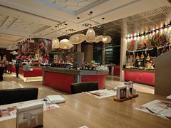 -咖啡苑自助餐厅·中国大饭店