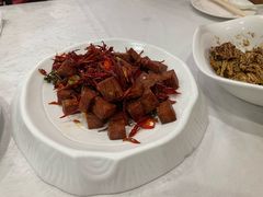 糊辣牛肉粒-功德林素菜饭庄(前门店)