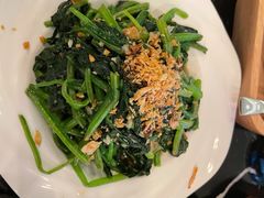 台式油葱拌菠菜-Let's Taipei 非常烘焙(太古里店)