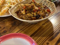 -冶建镜子·老南昌大排档·江西虾王(总店)