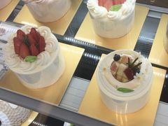 -花花卷卷·鲜食蛋糕(静安久光百货店)