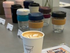 燕麦拿铁-Manner Coffee(IFS一楼店)