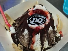 -DQ·蛋糕·冰淇淋(大宁国际商业广场店)