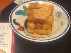 -川流不息·地道川菜·小龙虾(新松江路店)
