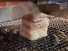 -肉甲韩国木炭烤肉(新壹街1店)