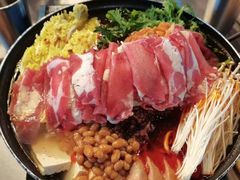 部队锅-MI WU FACTORY米屋美食工厂餐厅(绿地店)