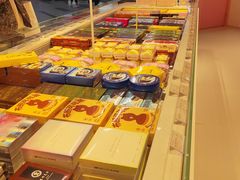 -好利来(上海长宁龙之梦店)