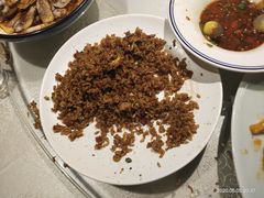 -嘉厨小馆(宜山路店)