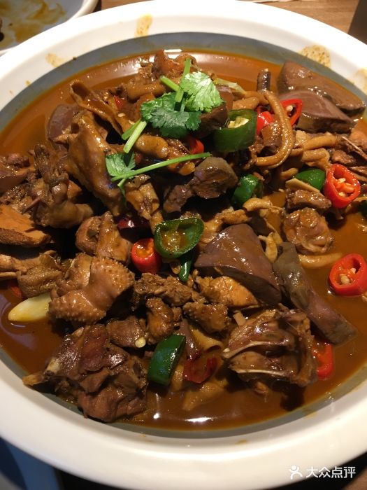 杨记兴·臭鳜鱼(万达广场店)土法烧公鸡图片