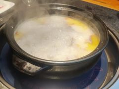 -大匠工房古船木艺术餐厅·猪肚鸡专门店(长白仙岛店)