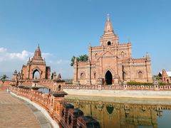 -一寨两国风景区