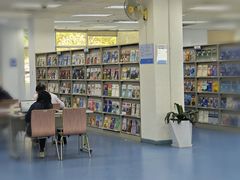 -南山图书馆(常兴路店)