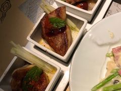 -穹六人间 people 6(岳阳路店)