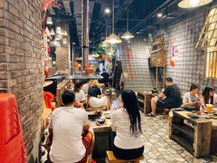 大堂-破瓦寒窑·地摊烤羊排