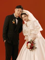 -拾尚映画·STUDIO婚纱摄影(中关村店)