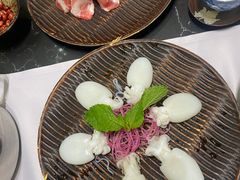-红鼎豆捞·非遗鲍皇汤火锅(宝丰路店)