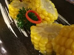 鲜嫩甜玉米-左庭右院鲜牛肉火锅(南通CBD大有境店)
