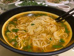 -杨记清芳牛肉拉面(京广路店)