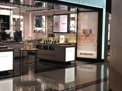 -BURBERRY(上海港汇恒隆广场店)