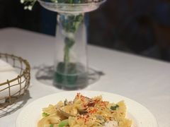-Mogul Eatery·大亨餐酒馆