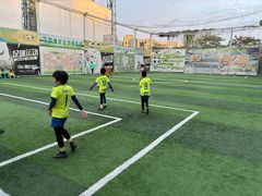 -飞梦少儿足球培训(塘桥校区)