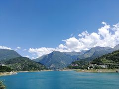 -硗碛藏寨·神木垒景区