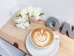 拿铁-Onirii Coffee(长乐路店)
