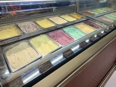-极拉图·现制冰淇淋(大卫城店)