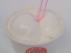 -Lolita's Gelato
