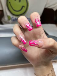 -UGIRL有个美甲