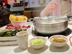-八合里牛肉火锅(上海世茂广场店)