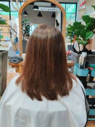 -发泽造型·烫发染发