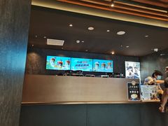 -瑞幸咖啡(世纪联华江湾店)