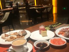 -岷山饭店-芝芝自助餐厅