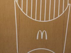 -麦当劳(新王府井店)