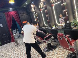 -豪帅男士理容馆