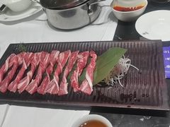 -红鼎豆捞·非遗鲍皇汤火锅(宝丰路店)