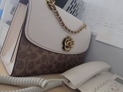 -COACH蔻驰(恒隆广场店)