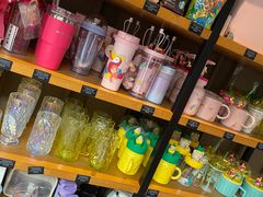 -王府井奥莱临潼小镇(临潼店)