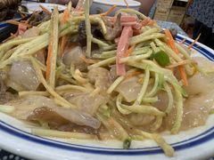 -八两八金·莱芜特色炒鸡(市南漳浦路店)