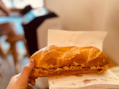 -Bánh Mì Huynh Hoa