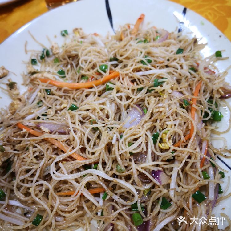 排长龙吃饭吃的不如意！