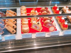 -Salon de The de Joel Robuchon(外滩18号店)