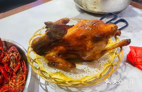 Braised Chicken with Oysters and Fruit