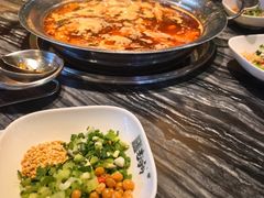 -老船舫·现做活鲜鱼馆(东郊记忆店)