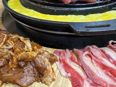 -胡悦里韩式烤肉(芝罘万达广场店)