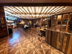 -Zoolung Zoolung动物主题公园(海信广场店)