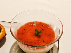 士多啤梨奶冻-伯衡55·吉品轩(乌鲁木齐南路店)