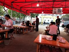 露天位-鑫悦龙虾(前西街店)