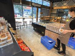 -皇冠幸福里动物奶油生日蛋糕(万达店)